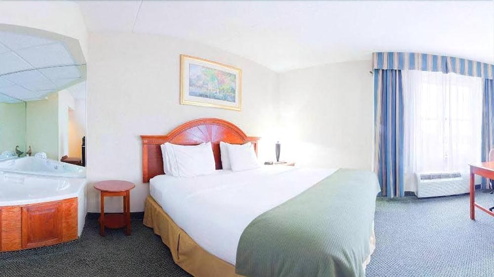 Holiday Inn Express Cambridge By Ihg Eksteriør billede