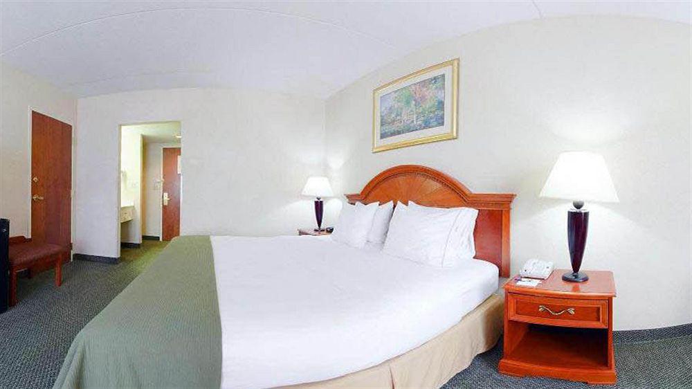 Holiday Inn Express Cambridge By Ihg Eksteriør billede