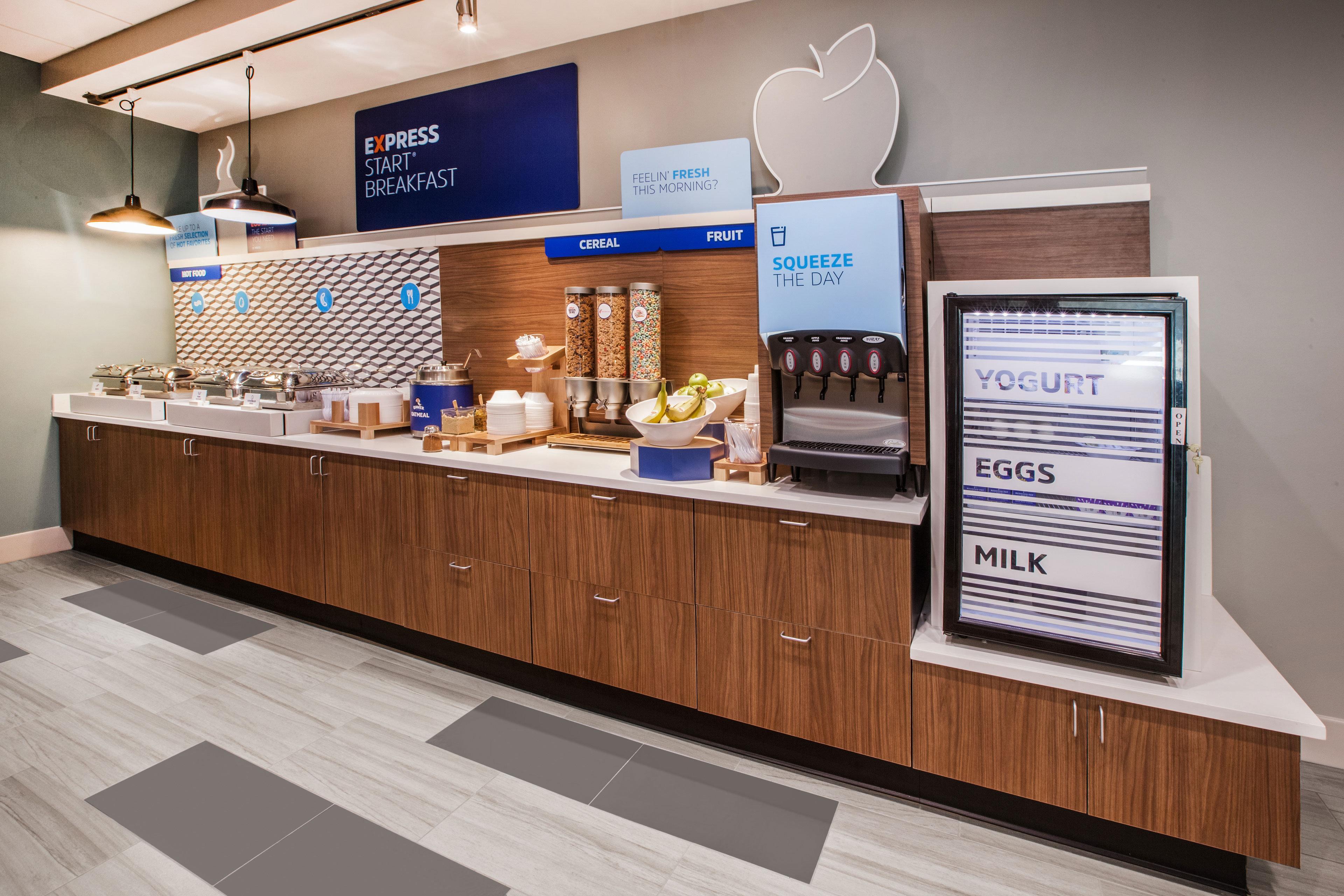 Holiday Inn Express Cambridge By Ihg Eksteriør billede