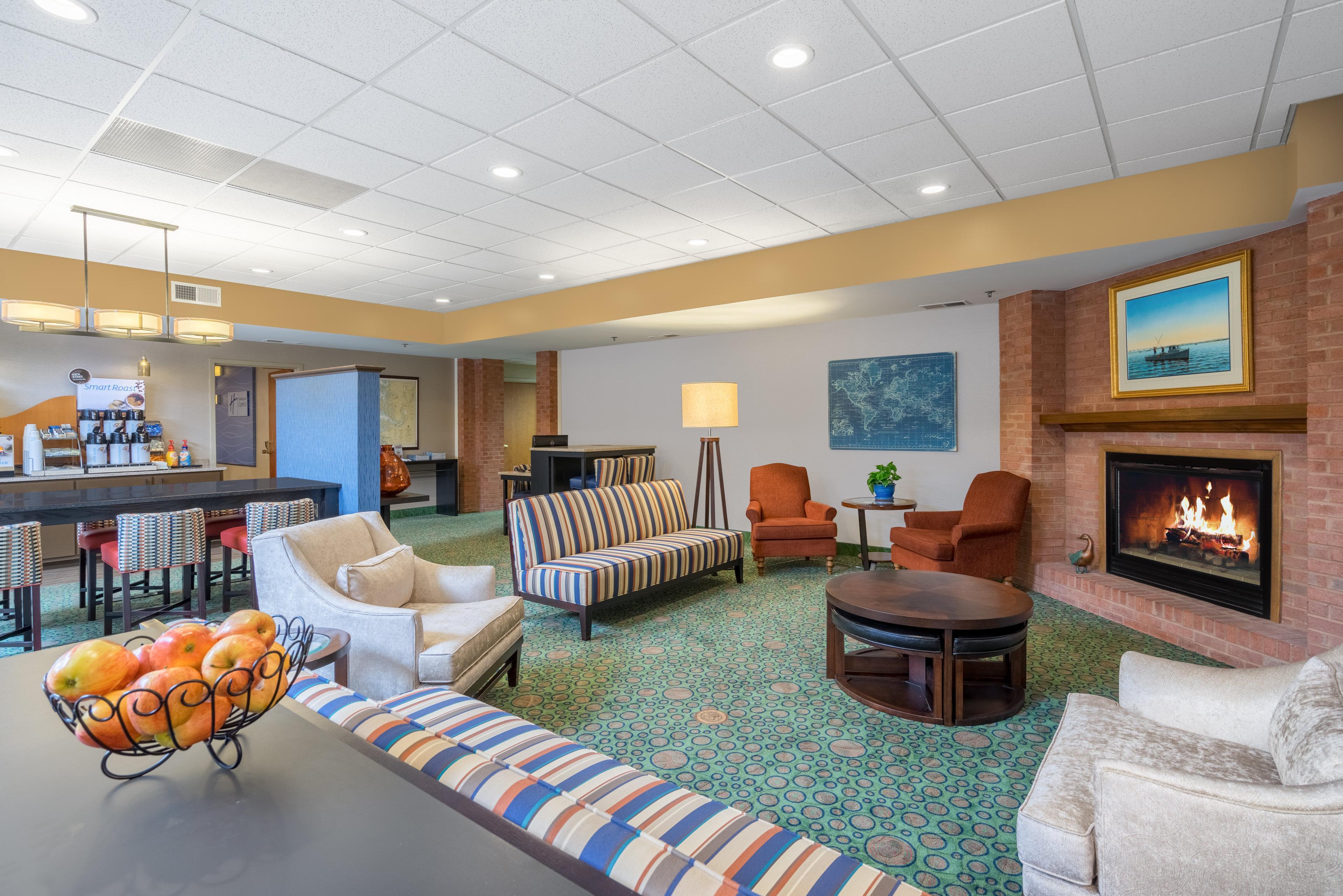 Holiday Inn Express Cambridge By Ihg Eksteriør billede