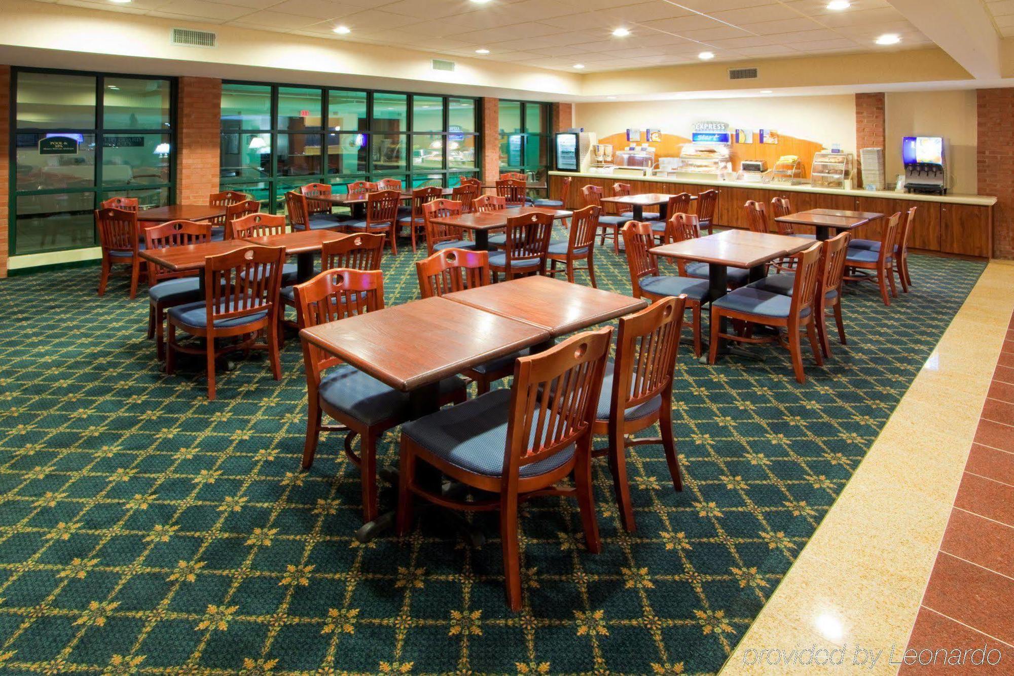 Holiday Inn Express Cambridge By Ihg Eksteriør billede